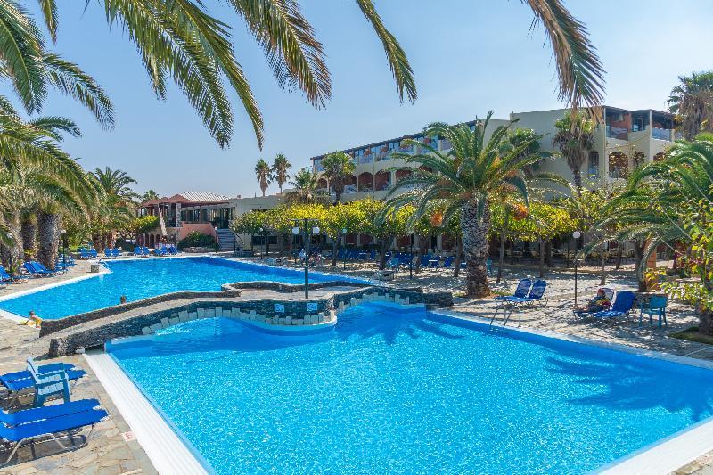Mare Monte Beach Hotel Джорджополис Екстериор снимка